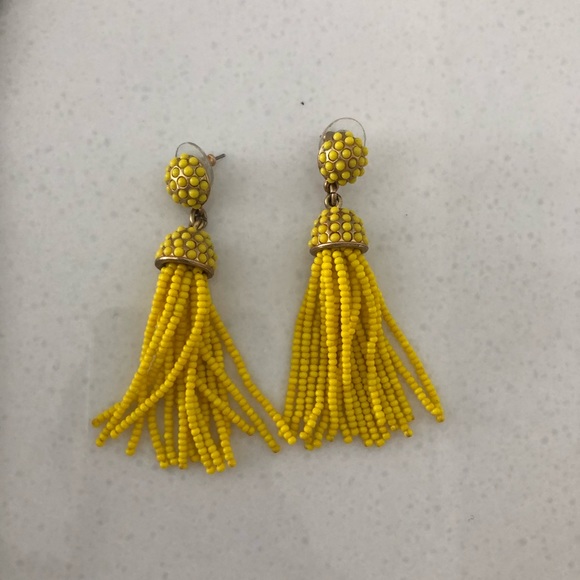 Jewelry - Yellow fringe earrings